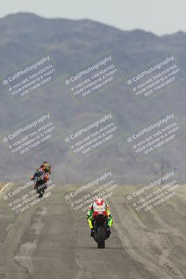 media/Sep-21-2025-Race Pace (Sun) [[98bf33ef95]]/Non Verified/1-Turns 9 and 10 (8am)/